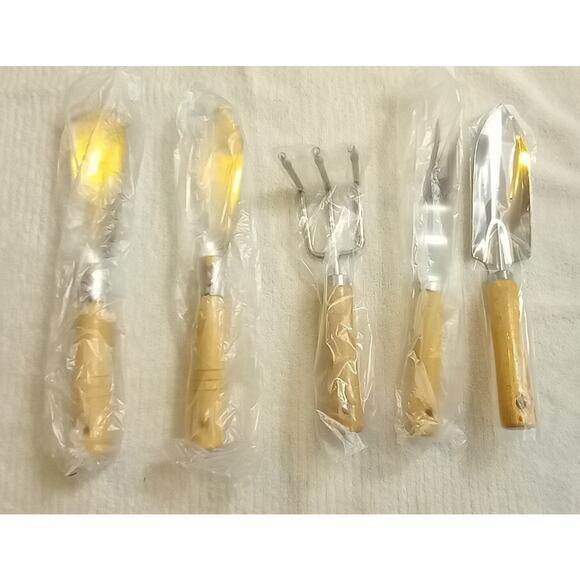 Molaoda Garden Tool Set-5 Pieces of Wooden Garden Hand Tool Set. - Picture 3 of 4